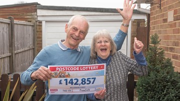 SHOCK O'CLOCK: Alan and Jean were so excited they couldn't sleep