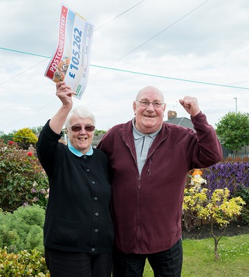 Sunderland fan Joe and wife Isabel are jumping for joy again