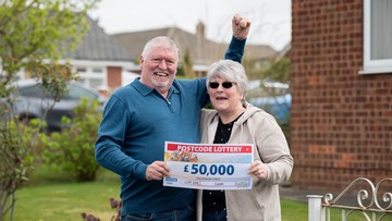 MR MOTOR-VATOR: Peter and Denise eyeing up new car