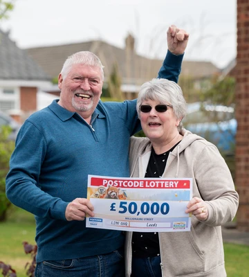 MR MOTOR-VATOR: Peter and Denise eyeing up new car