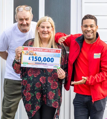 CAT'S GOT THE CREAM: Delighted Catriona with hubby Donald and Presenter Danyl Johnson