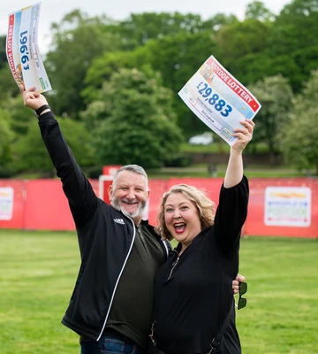 Players Helen and Gavan support cancer charity