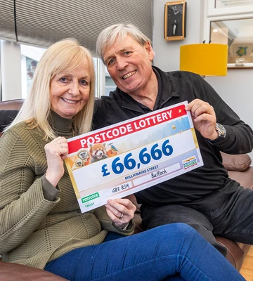ABOVE PAR: Golfers Alex and Kay will go to a tournament in South Africa