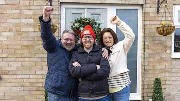 THREE'S A WOWED: Luke, mum Maria and dad Rob will share prize