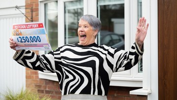 PARTY TIME: Buzzing Bev is now planning a boozy bash