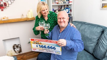 A REAL TONIC: David and Nicola say 'cheers' to win