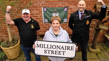 CHARITY JOY: Kerry with trustee Craig Barrington (R) and beneficiary Gary Whillock (L)