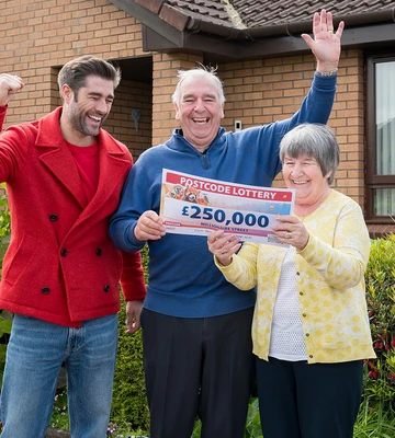 IT'S POTTY: When Lynn won £250,000, hubby Tom had the last laugh