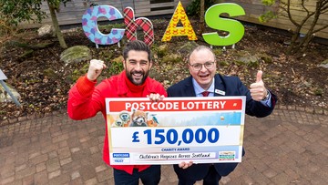 Thumbs up for players: Postcode Lottery's Matt Johnson and CHAS CEO Rami Okasha