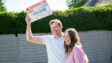 New parents Dave and Kim count their cash