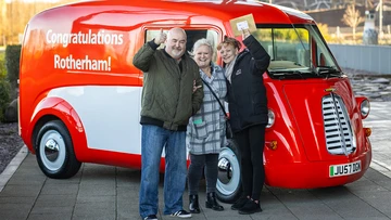 VANTASTIC: L-R, David, Dawn and Cheryl
