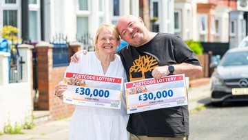 Winners Jo and Steve landed £30,000 each