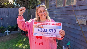 LOVE & MONEY: Karen won a day after her dad's funeral